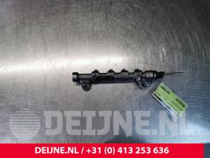 Fiat Doblo Einspritzdüse (Einspritzer) O78038 foto 2