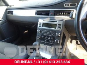 Gebruikte Airbag rechts (Dashboard) Volvo V70 (BW) 2.0 D3 20V Prijs € 300,00 Margeregeling aangeboden door van Deijne Onderdelen Uden B.V.