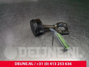 Gebruikte Zuiger Porsche Boxster (986) 3.2 S 24V Prijs € 181,50 Inclusief btw aangeboden door van Deijne Onderdelen Uden B.V.
