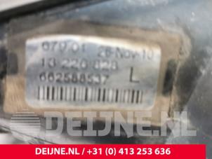 Opel Insignia Mistlamp links-voor O79016 foto 3