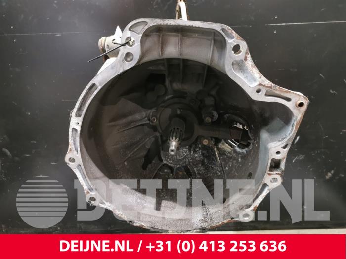 Gebruikte Automaatbak Iveco New Daily III 35C17,S17 Prijs € 786,50 Inclusief btw aangeboden door van Deijne Onderdelen Uden B.V.