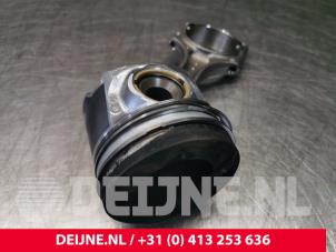 Volvo V90 Piston O79210 photo 2