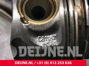 Volkswagen Crafter Zuiger O79424 foto 3