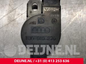 Porsche Cayenne PDC Sensor O79478 foto 2