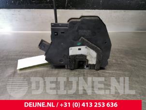 Renault Clio Front door lock mechanism 4-door, right O79528 photo 2