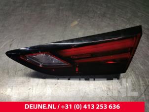 Gebruikte Achterlicht rechts Opel Astra K 1.0 Turbo 12V Prijs € 50,00 Margeregeling aangeboden door van Deijne Onderdelen Uden B.V.