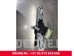 Opel Astra Ruitmechaniek 4Deurs rechts-achter O79572 foto 2