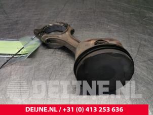Porsche Boxster Piston O79676 photo 2