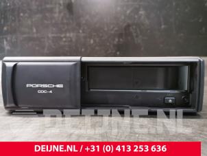 Porsche Cayenne CD Wechsler O79706 foto 2