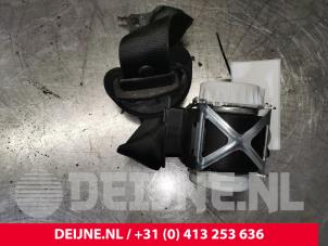 BMW 1-Serie Front seatbelt, left O79733 photo 2