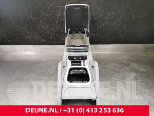 Porsche Cayenne Middle console O79739 photo 2