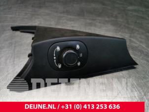 Gebruikte Spiegel Schakelaar Porsche Cayenne (9PA) 4.5 S V8 32V Prijs € 10,00 Margeregeling aangeboden door van Deijne Onderdelen Uden B.V.