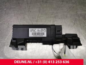 Porsche Cayenne Alarm sensor O79820 foto 2