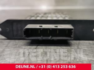 Renault Clio Kachel Verwarmingselement O79993 foto 3