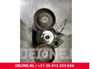 Gebruikte Spanrol Multiriem Ford Transit Prijs € 48,40 Inclusief btw aangeboden door van Deijne Onderdelen Uden B.V.