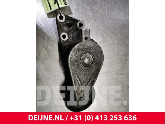 Spanrol Multiriem van een Volkswagen Transporter 2006