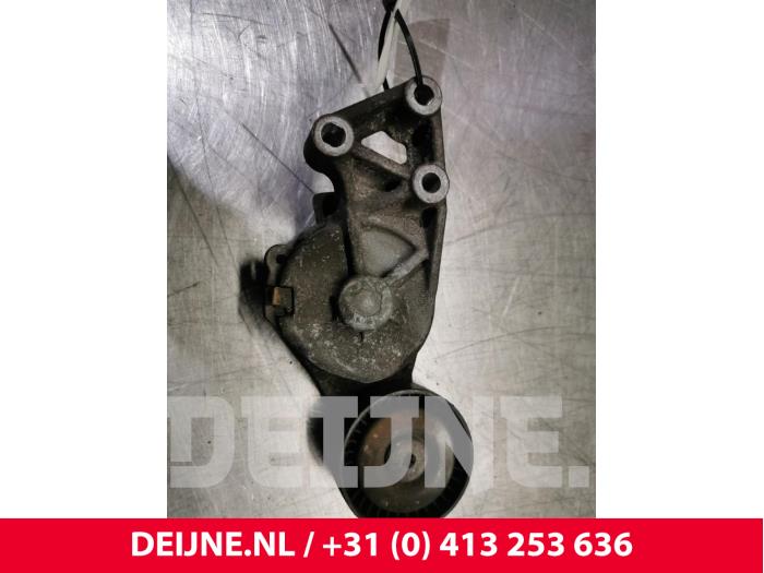 Gebruikte Spanrol Multiriem Volkswagen Transporter Prijs € 30,25 Inclusief btw aangeboden door van Deijne Onderdelen Uden B.V.