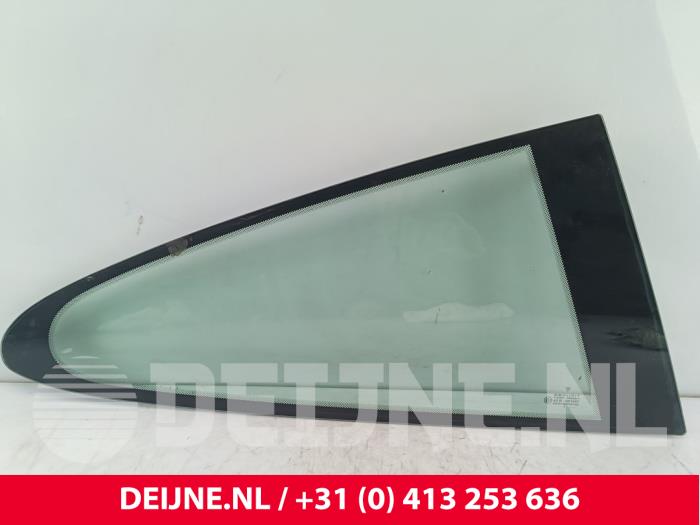 Porsche 911 Extra window 2-door, rear right O80260
