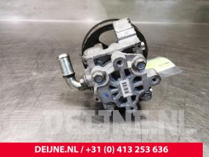 Ford Transit Connect Power steering pump O80415 photo 3