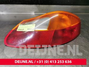 Gebruikte Achterlicht rechts Porsche Boxster (986) 2.5 24V Prijs € 35,00 Margeregeling aangeboden door van Deijne Onderdelen Uden B.V.
