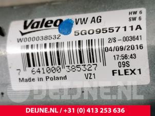 Volkswagen Golf Scheibenwischermotor hinten O80600 foto 3