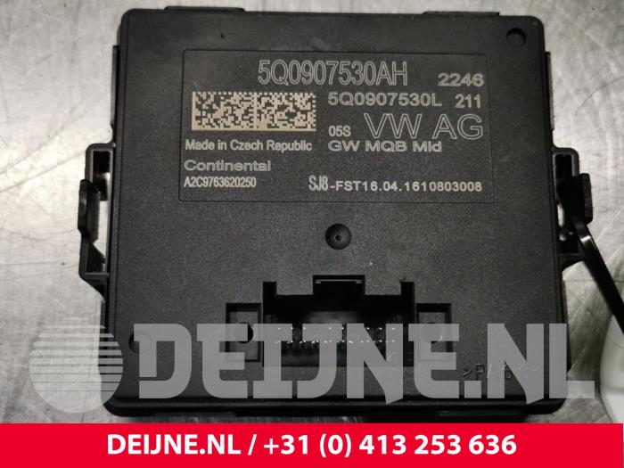 Volkswagen Golf Computer, miscellaneous O80923