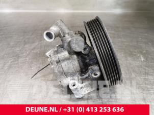 Mercedes C-Klasse Lenkkraftverstärker Pumpe O81020 foto 2