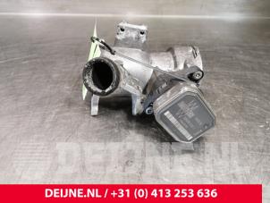 Mercedes C-Klasse AGR Ventil O81021 foto 3