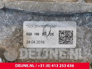 Volkswagen Golf Motorlager O81050 foto 3