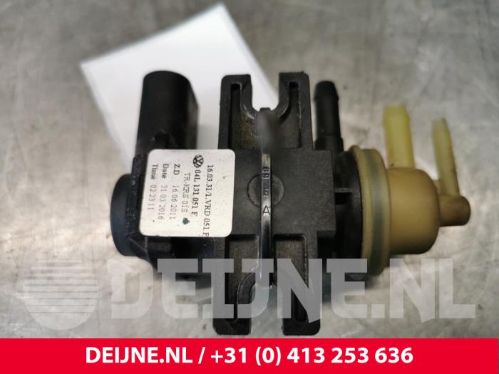 Volkswagen Golf Turbo pressure regulator O81054