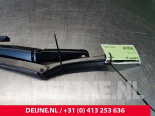 Volkswagen Golf Ruitenwisserarm voor O81055 foto 2