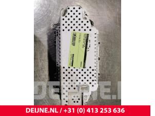 Volvo V40 Kilometerteller KM O81188 foto 2