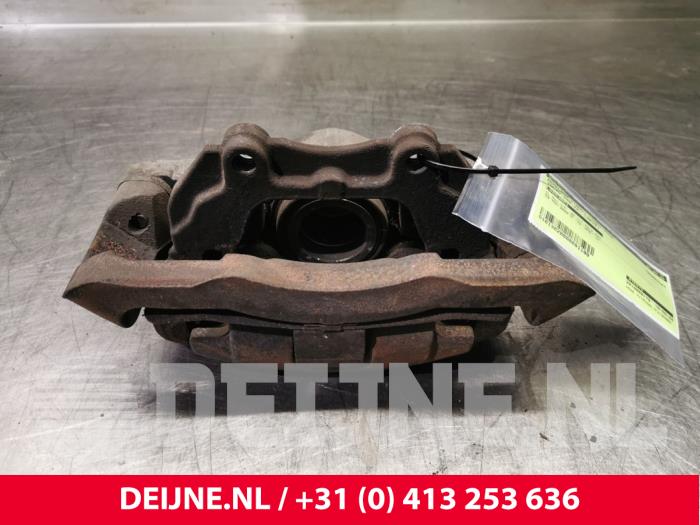 Volvo V40 Bremszange links vorne O81199