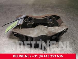 Volvo V40 Front brake calliper, left O81199 photo 2