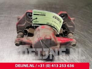 Alfa Romeo Mito Remklauw (Tang) links-voor O81297 foto 2