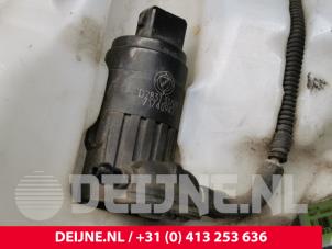 Alfa Romeo Mito Scheibensprühertank vorne O81300 foto 3