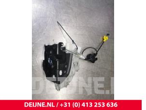Audi A6 Deurslot Mechaniek 4Deurs rechts-achter O81600 foto 2