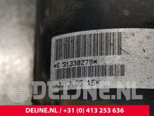 Volvo XC70 Kohlenstofffilter O81654 foto 2