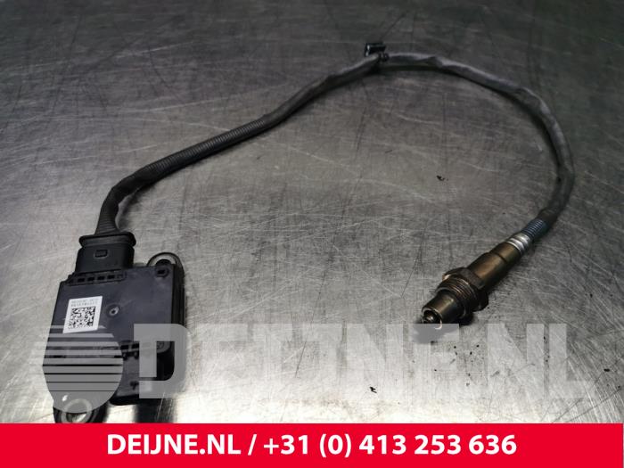 Gebruikte Lambda Sonde Volvo V60 II (ZW) 2.0 D3 16V Prijs € 125,00 Margeregeling aangeboden door van Deijne Onderdelen Uden B.V.