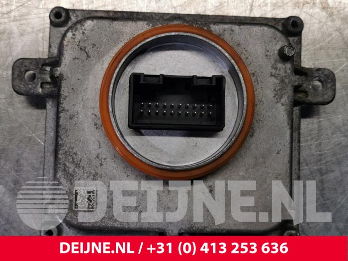 Gebruikte Module LED koplamp Audi A6 Avant (C7) 3.0 TDI V6 24V Quattro Prijs € 100,00 Margeregeling aangeboden door van Deijne Onderdelen Uden B.V.