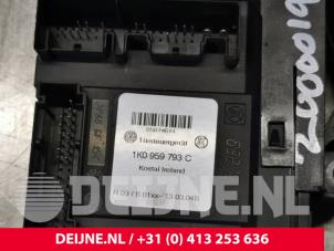 Volkswagen Caddy Door window motor O81667 photo 3