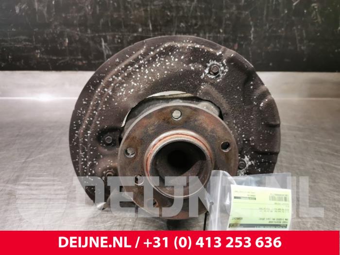 BMW 3-Serie Fusee rechts-voor O81712
