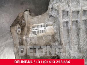 Volvo XC60 Tussenbak 4x4 O81807 foto 2