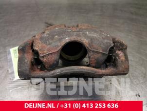 Renault Clio Remklauw (Tang) links-voor O81863 foto 3