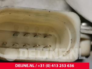 Audi A4 Deurslot Mechaniek 4Deurs links-voor O81889 foto 3