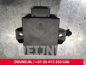 Gebruikte Alarm module Porsche Cayenne (9PA) 3.2 V6 24V Prijs € 18,00 Margeregeling aangeboden door van Deijne Onderdelen Uden B.V.