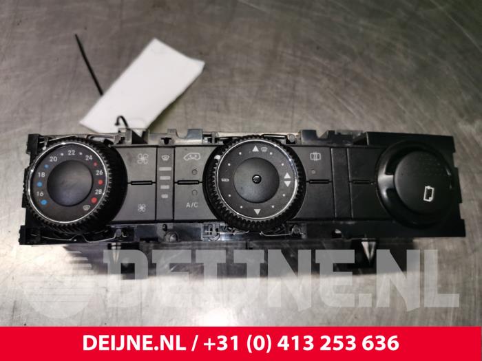 Mercedes Sprinter Heizung Bedienpaneel O82271