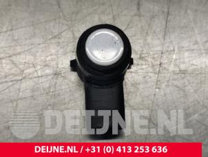 Gebruikte PDC Sensor Volkswagen Golf VII (AUA) 1.4 GTE 16V Prijs € 14,00 Margeregeling aangeboden door van Deijne Onderdelen Uden B.V.