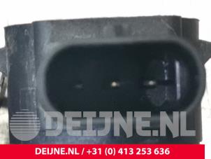 Volkswagen Golf PDC Sensor O82299 foto 3