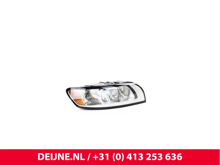 Volvo V50 Headlight, right O9990001015